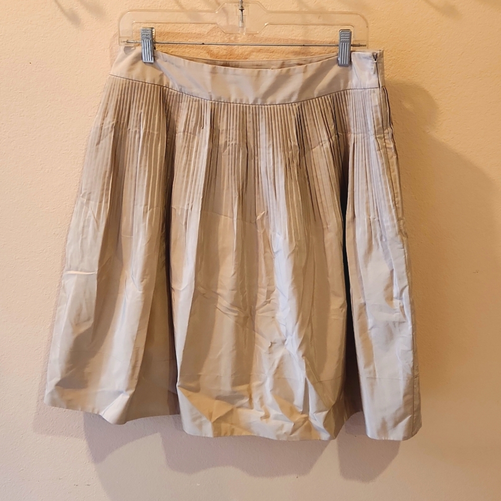 Banana Republic gold skirt size 10